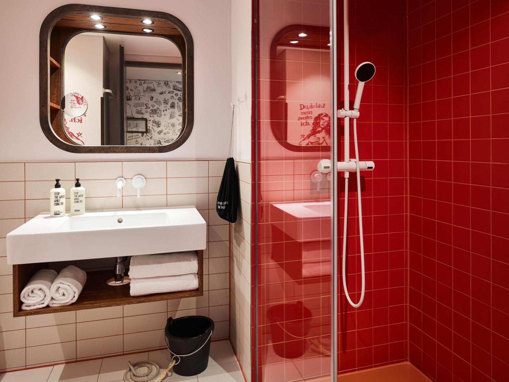 25Hours Hotel Hamburg Hafencity Ruang foto