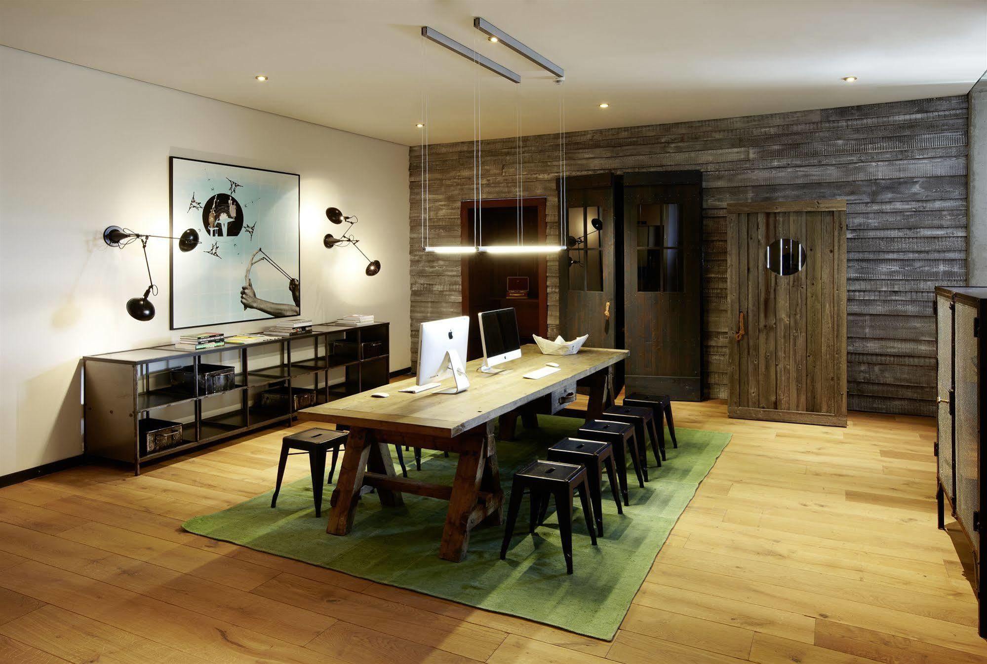 25Hours Hotel Hamburg Hafencity Bisnis foto